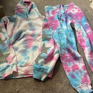 Carmar matching tie dye sweats & hoodie